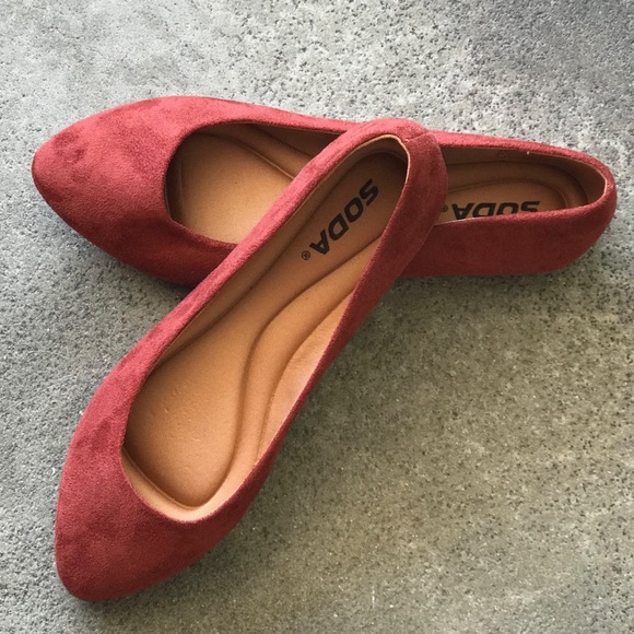 1 Left Soda Rust Brown Almond Toe Ballerina FLATS - Picture 7 of 8